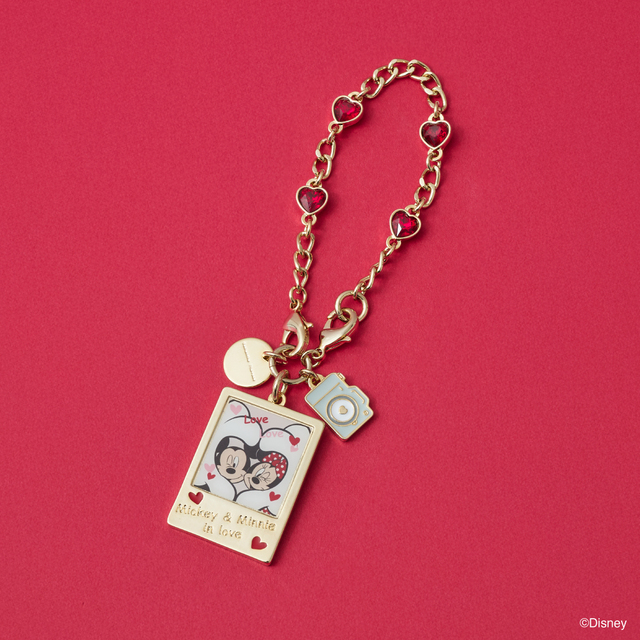 バッグチャーム ￥6,050｜サマンサタバサ「ミッキーマウス」＆「ミニーマウス」コレクション