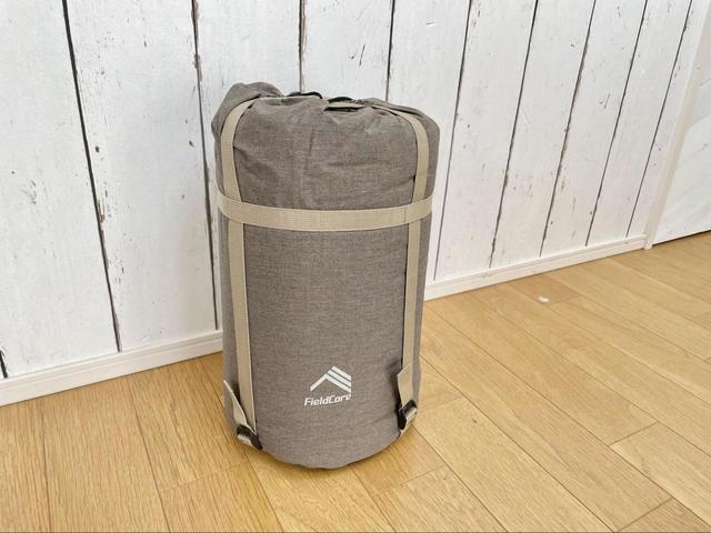 【ワークマン　TCフランネルシュラフ】コンパクトにまとまります