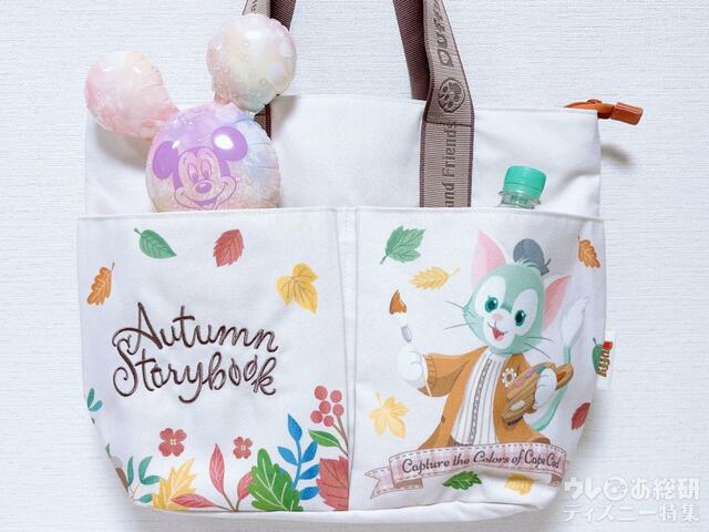 手持ちバルーンやペットボトルも入ります