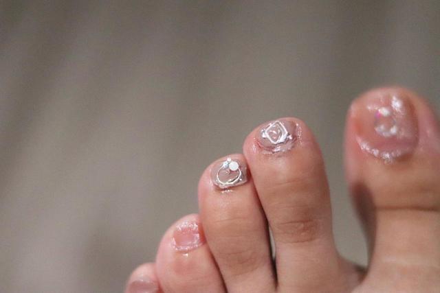 最後にトップコートで仕上げ