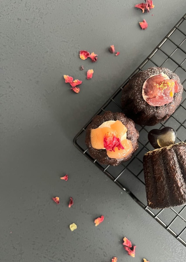 【とくびぐみフェス2024】「CANNELE LITE（カヌレ リテ）」 とくびぐみカヌレ3個セット 2,350円（鯰尾藤四郎・物吉貞宗・後藤藤四郎）