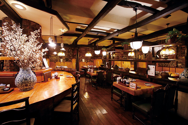 菩提樹（水道橋）　内観