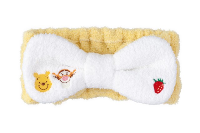 ヘアバンド 1,800円｜縦約11×横約24cm｜東京ディズニーリゾートAfternoonTeaプロデュース限定アイテム第3期「くまのプーさん」｜東京ディズニーランド「ホームストア」、東京ディズニーシー「ベッラ・ミンニ・コレクション」
