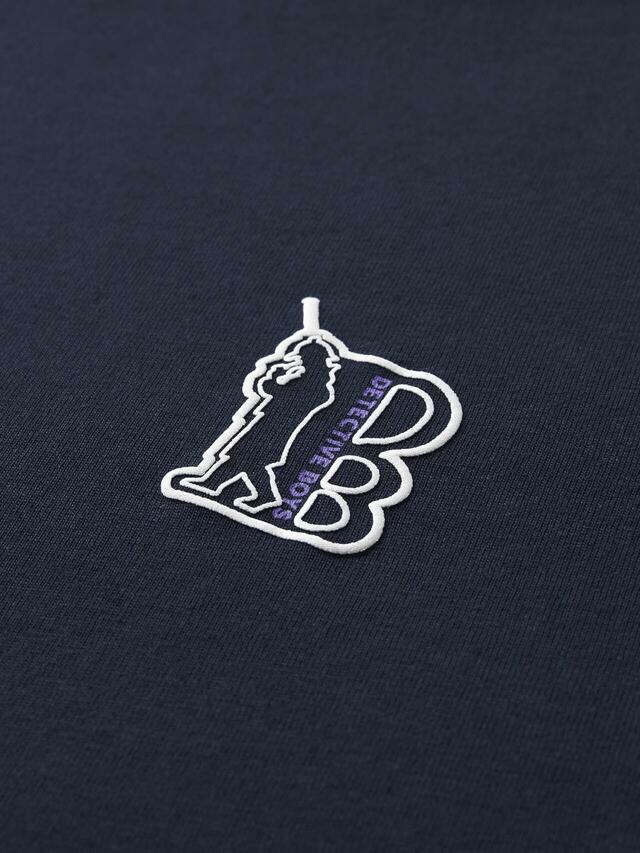 GU「名探偵コナン」グラフィックT ¥1,490