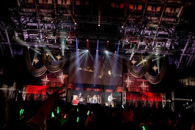 Photographer:Viola Kam (V'z Twinkle) ©BNP/T&B2 PARTNERS