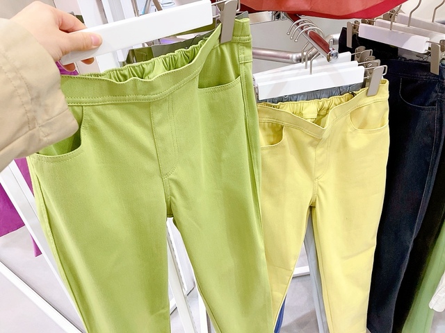 【ワークマン 撥水レギンスパンツ】新色のサックス、イエローが派手かわいい！