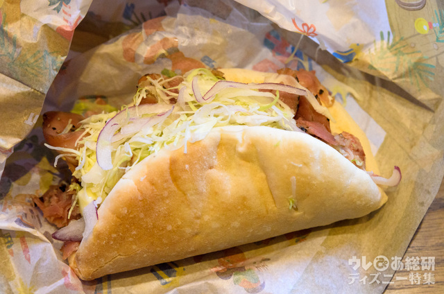 ポテトサラダ&コンビーフとポークのサンド