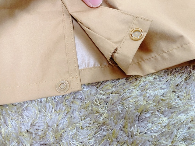 【ワークマン トラベルシェルライトレインジャケット】ぱちっと留めるボタン