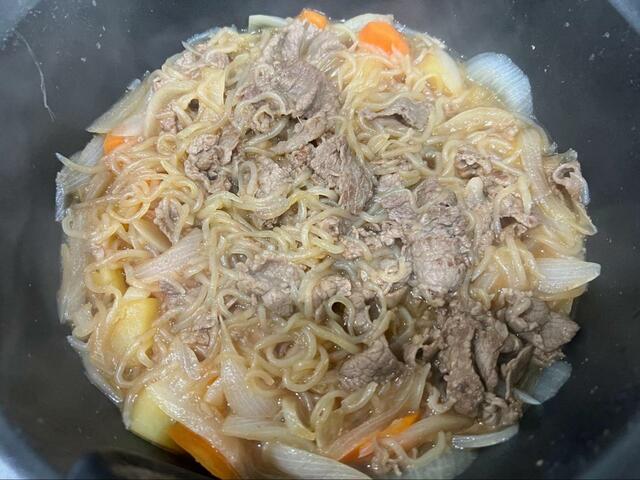 【アイリスオーヤマ TERACOAT 深型9点セット】肉じゃがもしっかり煮込めました