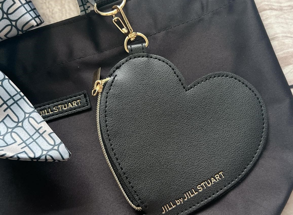 これ付録でいいの！？ジルスチュアートの激かわすぎる「バッグ3点