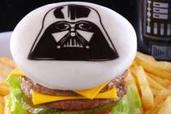 ベイダーバーガーに帝国軍パンも…香港ディズニーランド『スター・ウォーズ』フード一挙紹介【写真24枚】