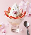 春薫る桜のソフトクリームパフェ（税込980円） 