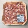 【肉のハナマサ 若鶏小間切肉】正方形のパックが埋まるくらいの鶏肉がギッシリ