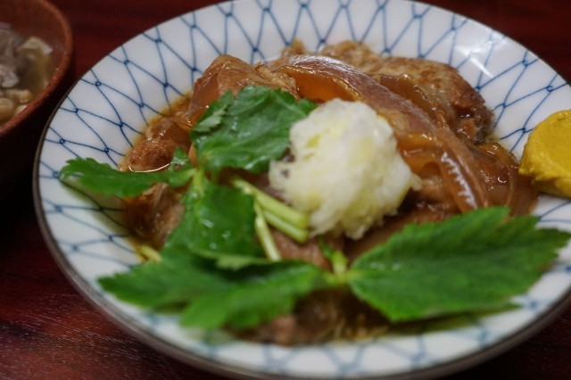 コラーゲン皿３８０円＠大阪焼きトンセンター