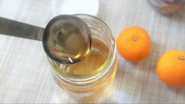 【3日で果実酒:みかん編】砂糖やはちみつなどは先に入れるのがポイント