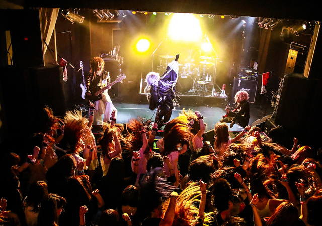 Rides In ReVellion 　撮影・Anastasia