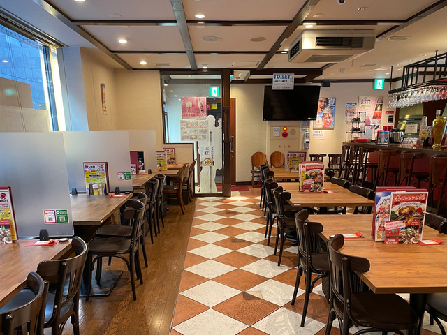 【釜めし 大統領】韓国料理屋にあるべきはずのロースターが皆無。ある意味、不思議な光景かも