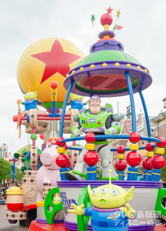 フライト・オブ・ファンタジー・パレード｜香港ディズニーランド・リゾート