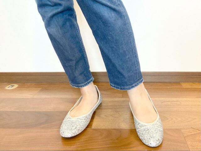 【GLOBAL WORK らくっション撥水バレエ】シンプルなデニムに合わせるだけでとっても可愛い♪