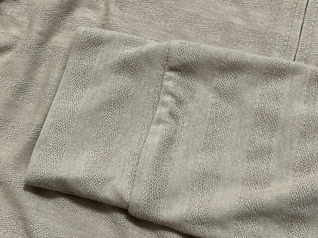 【ファッションセンターしまむら UVボーダーZIPPK】少し大きめのサイズを選べば手の先まで隠せそう