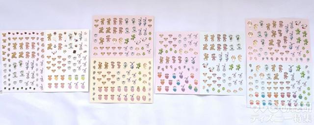 ダッフィー&フレンズのカレンダー（壁掛け）シール比較