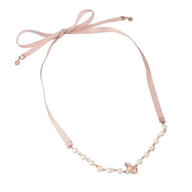 ヤングオイスターデザイン ネックレス ¥3,740｜マリークワント アリス イン ワンダーランド デザイン コレクション