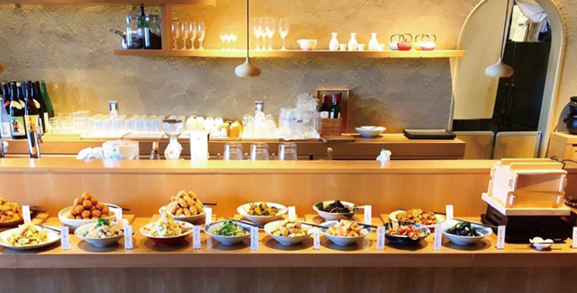 豊富な取り揃えのビュッフェ