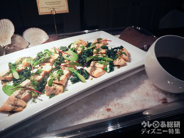 東京ディズニーリゾート35周年“Happiest Celebration!”グランドフィナーレブッフェ｜東京ディズニーランドホテル「シャーウッドガーデン・レストラン」