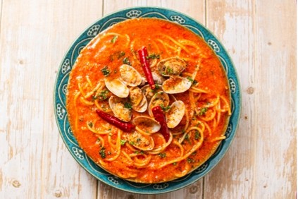 濃厚トマトの旨辛ボンゴレ| 1,290円(税込)【パンチョ発の新ブランド「ごちそうスープパスタ」】