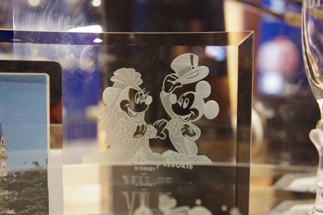 ウエディングにぴったりなフォトスタンド②