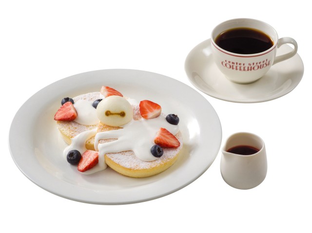 スペシャルパンケーキセット 1080円｜センターストリート・コーヒーハウス｜東京ディズニーランド「New Dreams, More Fun!!」関連メニュー