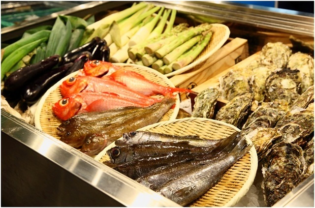 唐揚げ５種類食べ放題＆ハイボール飲み放題