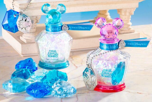 ジュビリーブルーメモリーズ 2,000円｜「東京ディズニーシー25周年“スパークリング・ジュビリー”」スペシャルグッズ｜発売日：2026年4月15日（水）