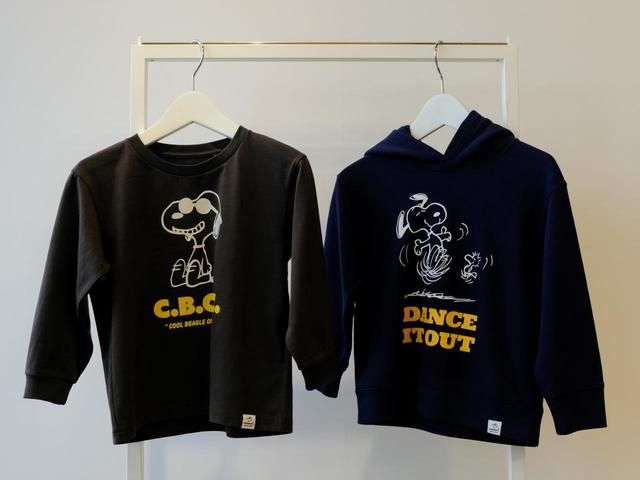 PEANUTからスヌーピーがおちゃめなスウェットパーカー