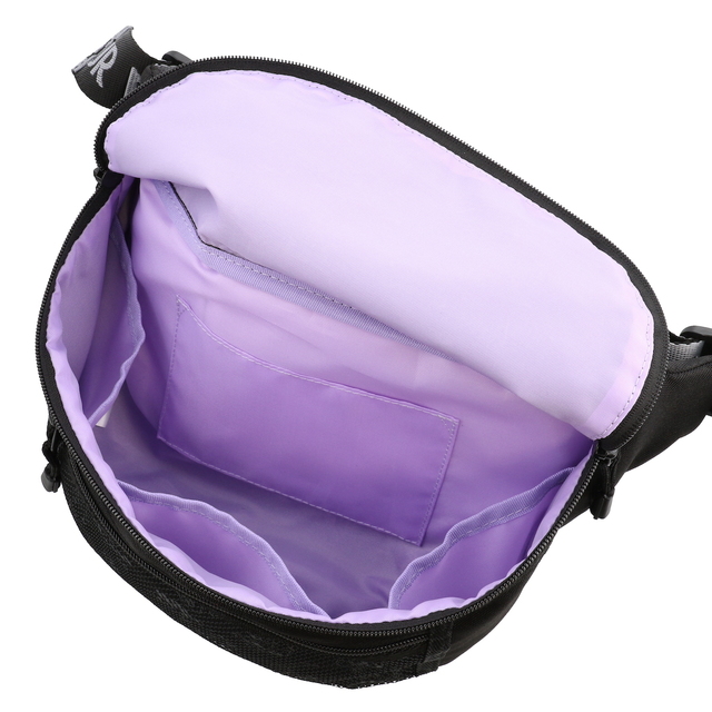 ボディバッグ ¥3,200