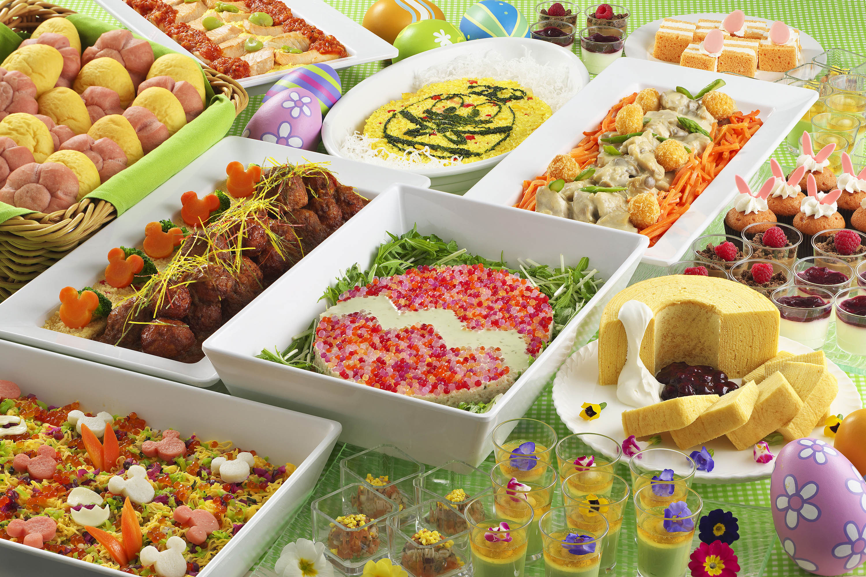 TDLイースター】ファミリーで満足のスペシャルブッフェ!「クリスタル