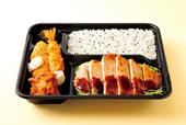 Dxトンテキ弁当(タルタルつき)