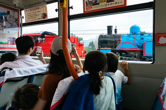 バスのバーティー車内｜大井川鐵道「Day Out With Thomas 2018」