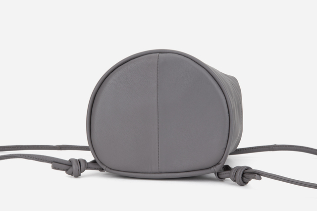 本革撥水3WAY巾着バッグ