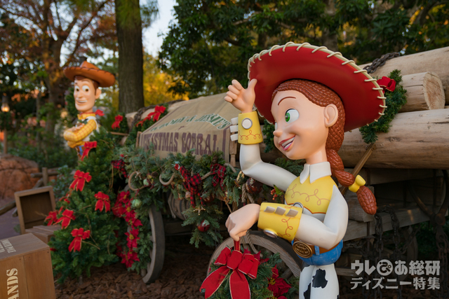 園内のフォトロケーションをめぐるのも楽しい