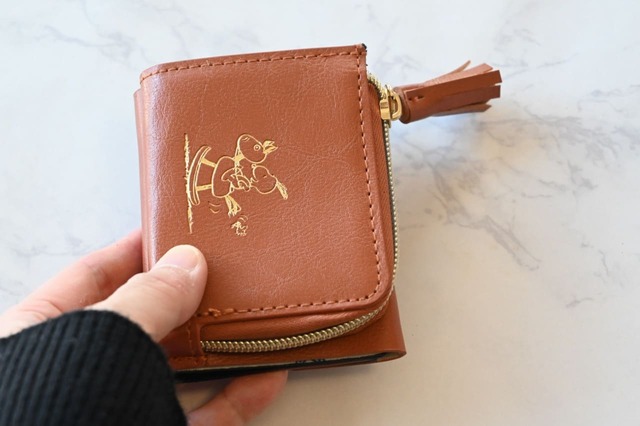 【『SNOOPY YEAR OF THE HORSE MINI WALLET BOOK BROWN』(宝島社)】ちょっとしたお出かけのときのサブ財布にもぴったり