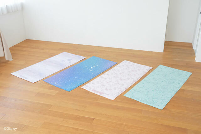プリントヨギラグ 9,900円｜LAVAディズニー ヨガアイテム