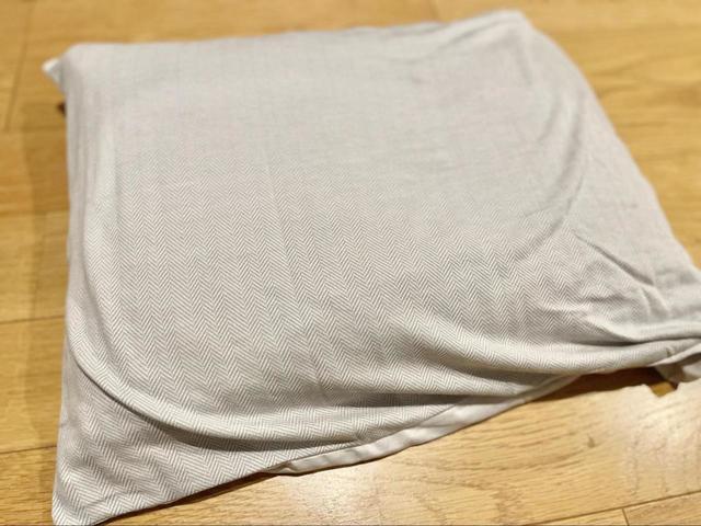 【ニトリ　枕カバー(NクールWSP GY 23NC6)】ヘリンボーン柄がおしゃれ！