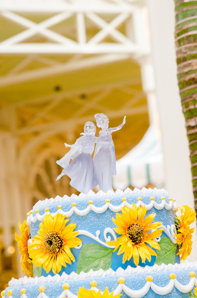 「クリスタルパレス・レストラン」店内｜東京ディズニーランド 2016年「アナとエルサのフローズンファンタジー」