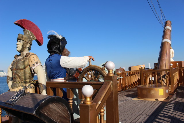 リアルな操縦席も