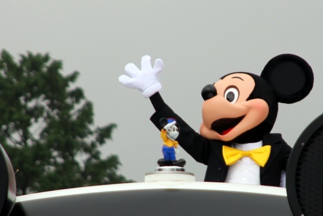ミッキーマウス – “東京ディズニーリゾート”スペシャルパレード 静岡県御殿場市