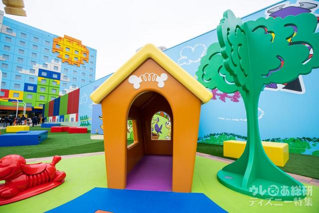 東京ディズニーリゾート・トイ・ストーリーホテル「スリンキー・ドッグパーク」