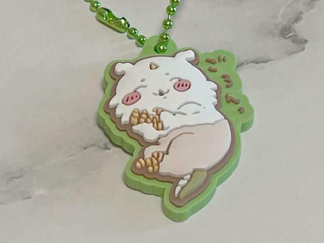 とってもかわいい笑顔なのに、恐怖を感じてしまいます…！【ちいかわぷっくりラバマスグミ2】