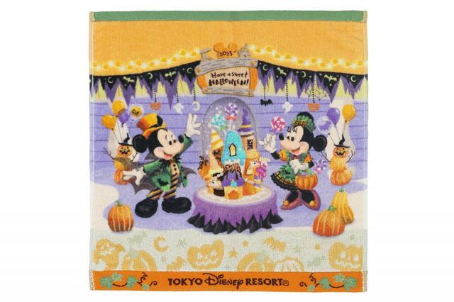 ウォッシュタオル 880円｜東京ディズニーリゾート「ディズニー・ハロウィーン」2023スペシャルグッズ｜販売店舗：東京ディズニーランド「ディズニー&カンパニー」、東京ディズニーシー「エンポーリオ」