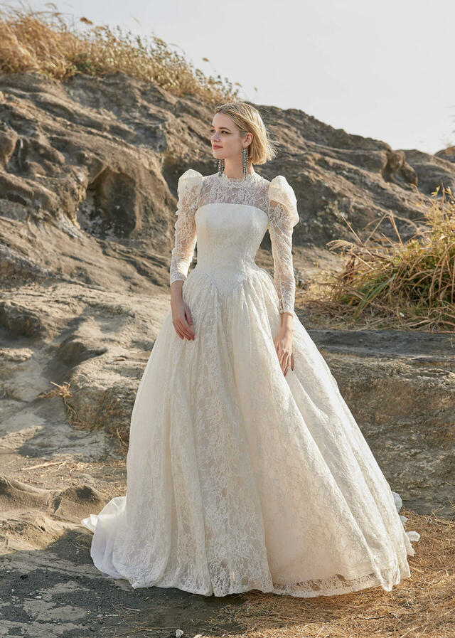 クラウディア｜「K.RANNE-クランネ-」新作ウェディングドレス｜KNE0042_Offwhite